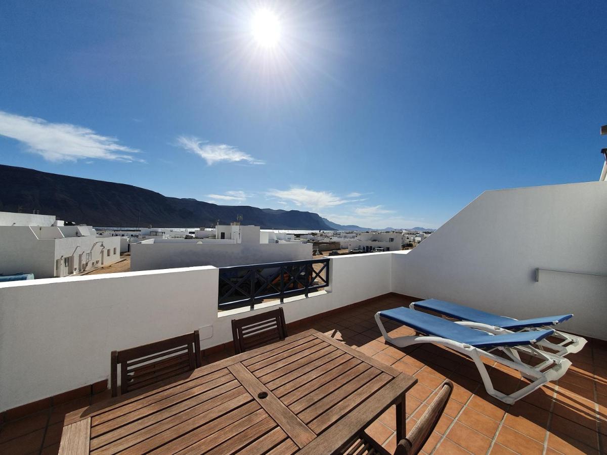 Apartamentos Graciosamar Caleta de Sebo Exterior photo